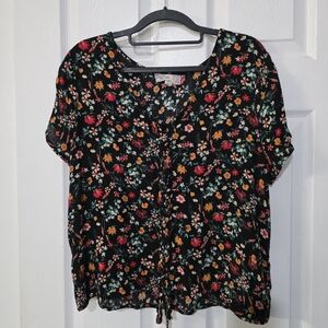 Pink Republic Flutter Sleeve Tie Front Blouse in Red and Blue